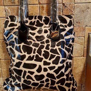 NEW PERSONAL ACCENTS ANIMAL PRINT HAND BAG BEIGE